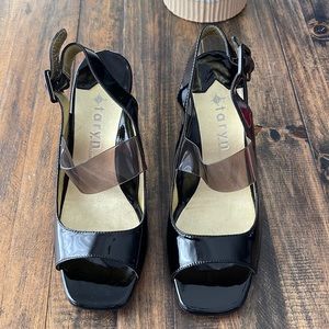 Taryn Rose•Style Glisten•Black patent leather•size 8